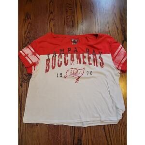 Tampa Bay Buccaneers Shirt Womens Size XL Jersey NFL Football Tee Tshirt Top